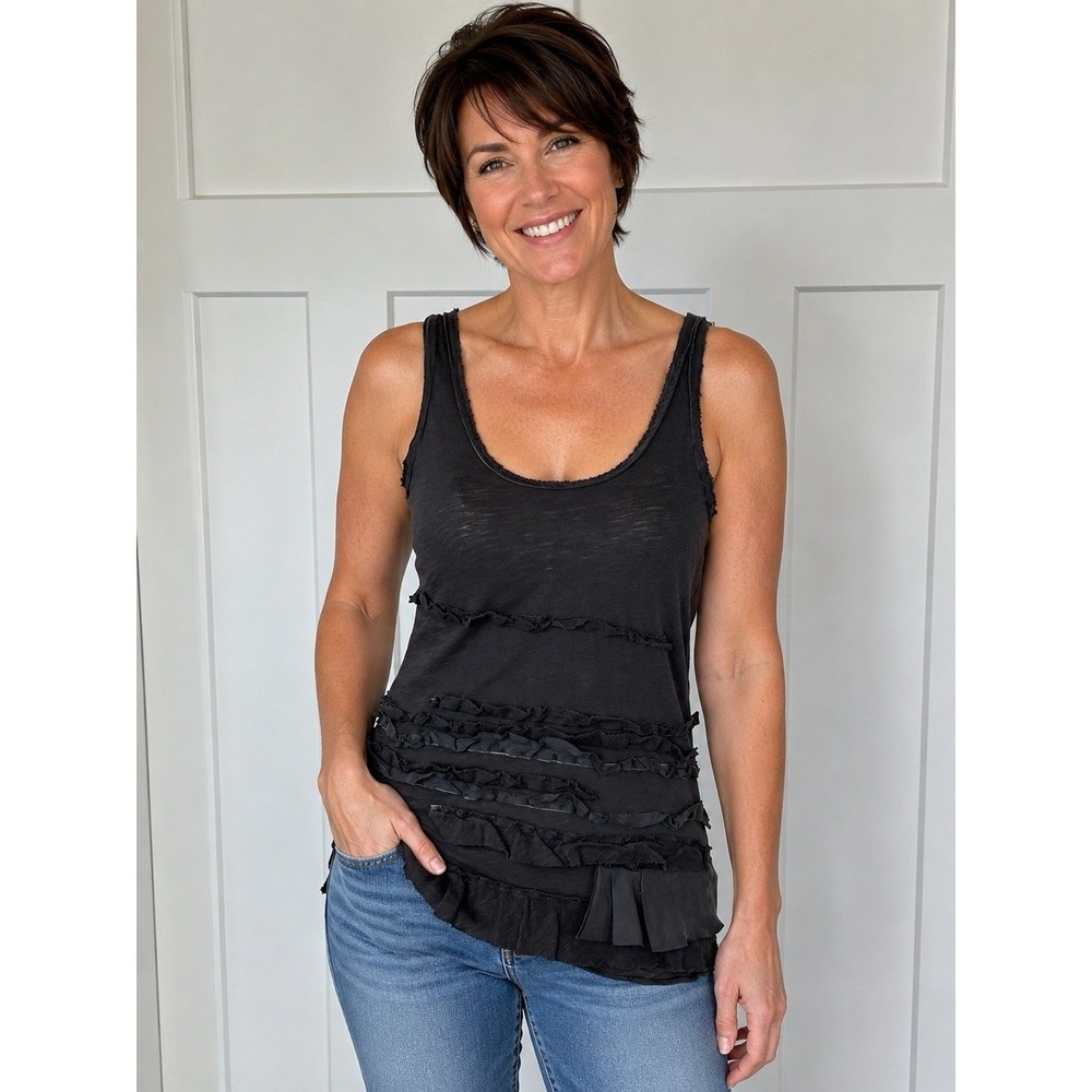J.Crew Women's XS Charcoal Gray‎ Ruffle Trim Tank Top 100% Cotton Raw Edge